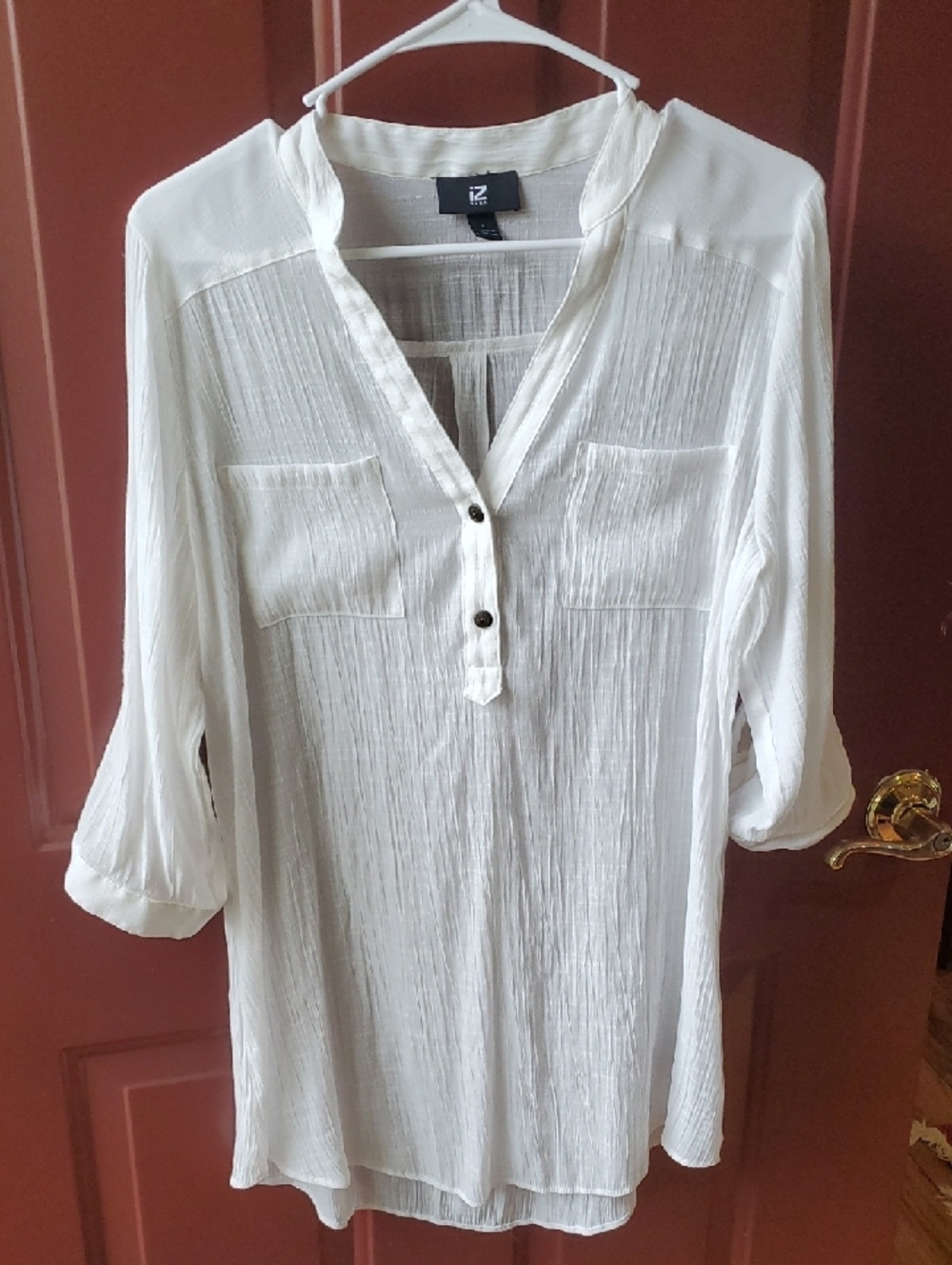 Iz Byer White Rayon Blend Textured Tunic Top